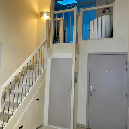 Duplex Renove Avec Balcon - Vieux Port *