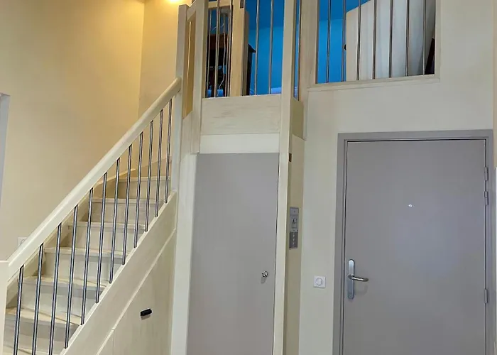Duplex Renove Avec Balcon - Vieux Port *